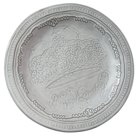 Happy Birthday Crown Princess Royalty 4 Set Plates 8" Gray Raised Pottery Barn - Picture 2 of 12